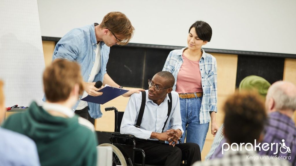 Berinteraksi dengan Penyandang Disabilitas di Ruang Publik
